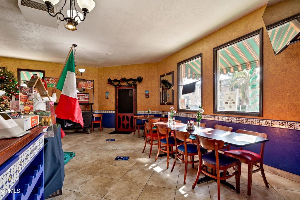 155 East 7th Street Oxnard, CA 93030 - Photo 18 of 25 155_E_Seventh-14