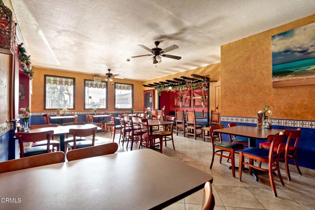 155 East 7th Street Oxnard, CA 93030 - Photo 7 of 25 155_E_Seventh-18