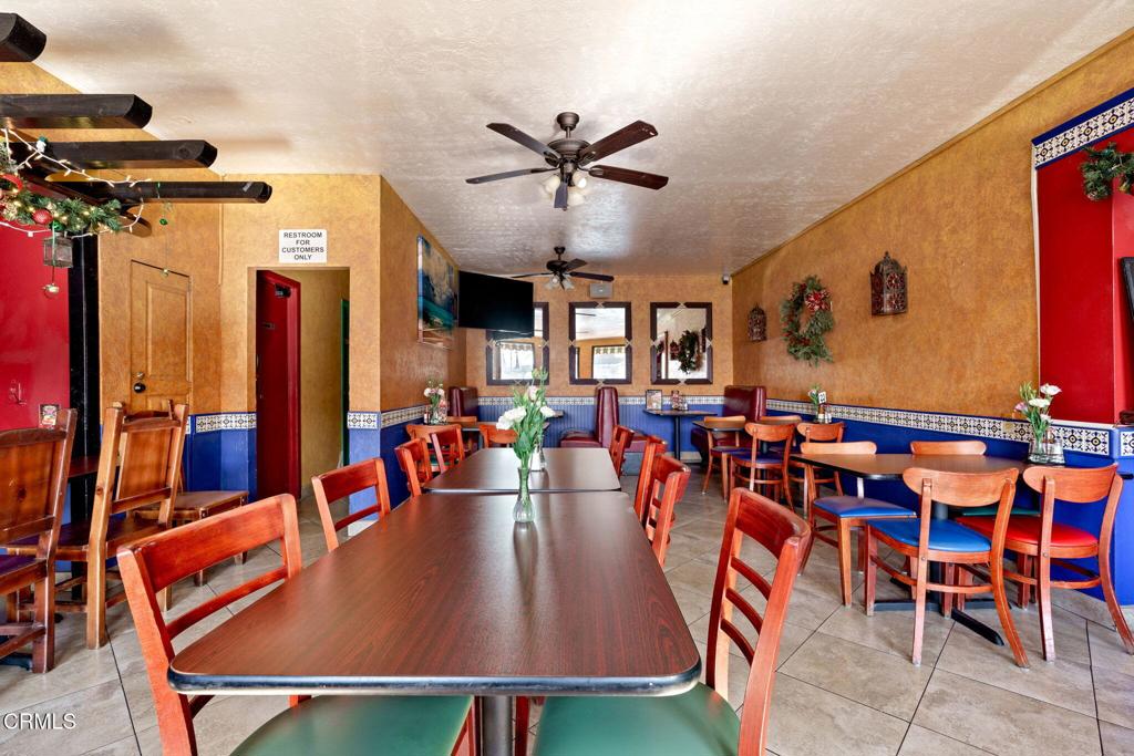 155 East 7th Street Oxnard, CA 93030 - Photo 9 of 25 155_E_Seventh-17