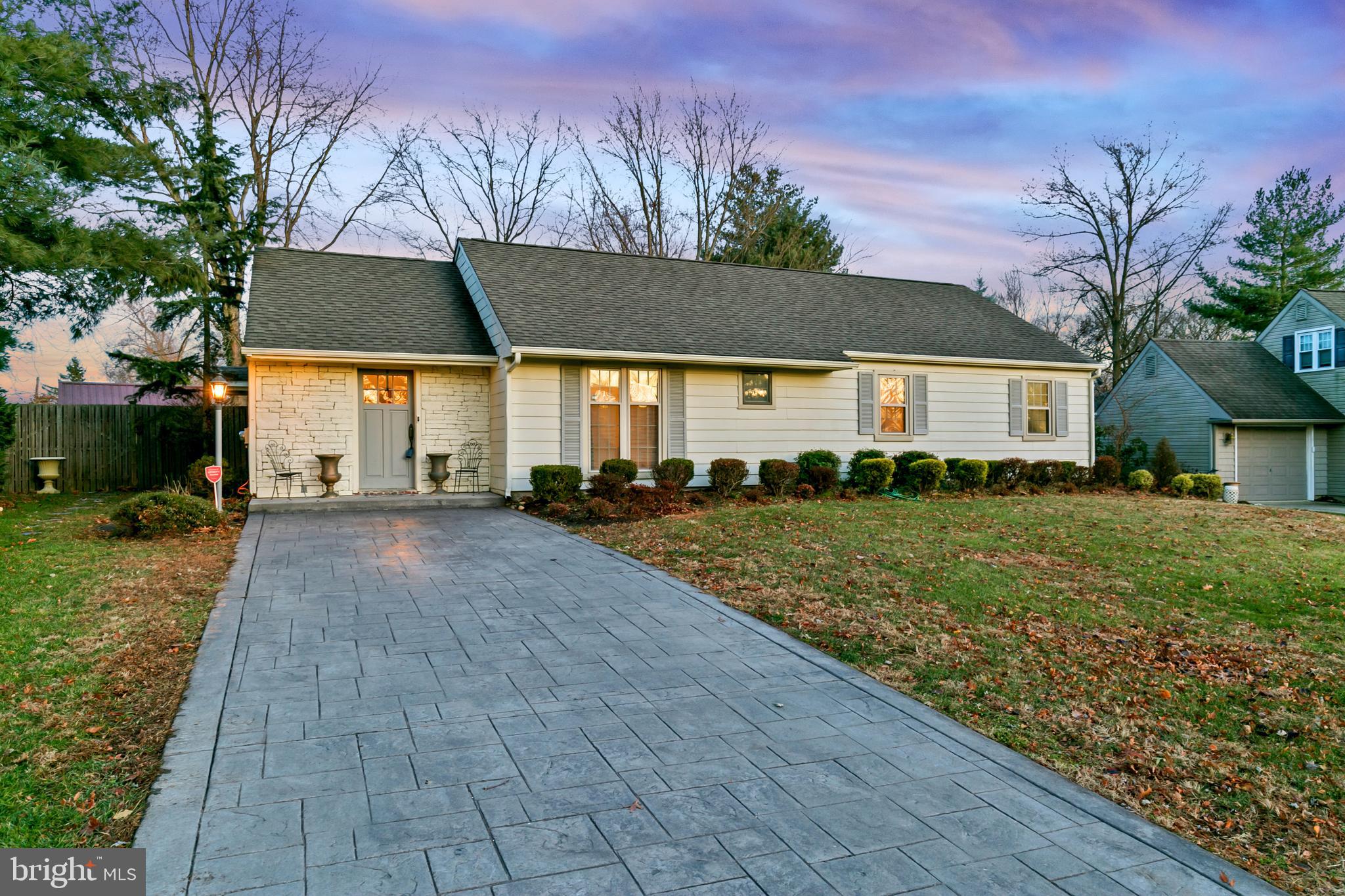 220 Paddock Way Delran, NJ 08075 - Photo 27 of 27 Say Yes to the Address!