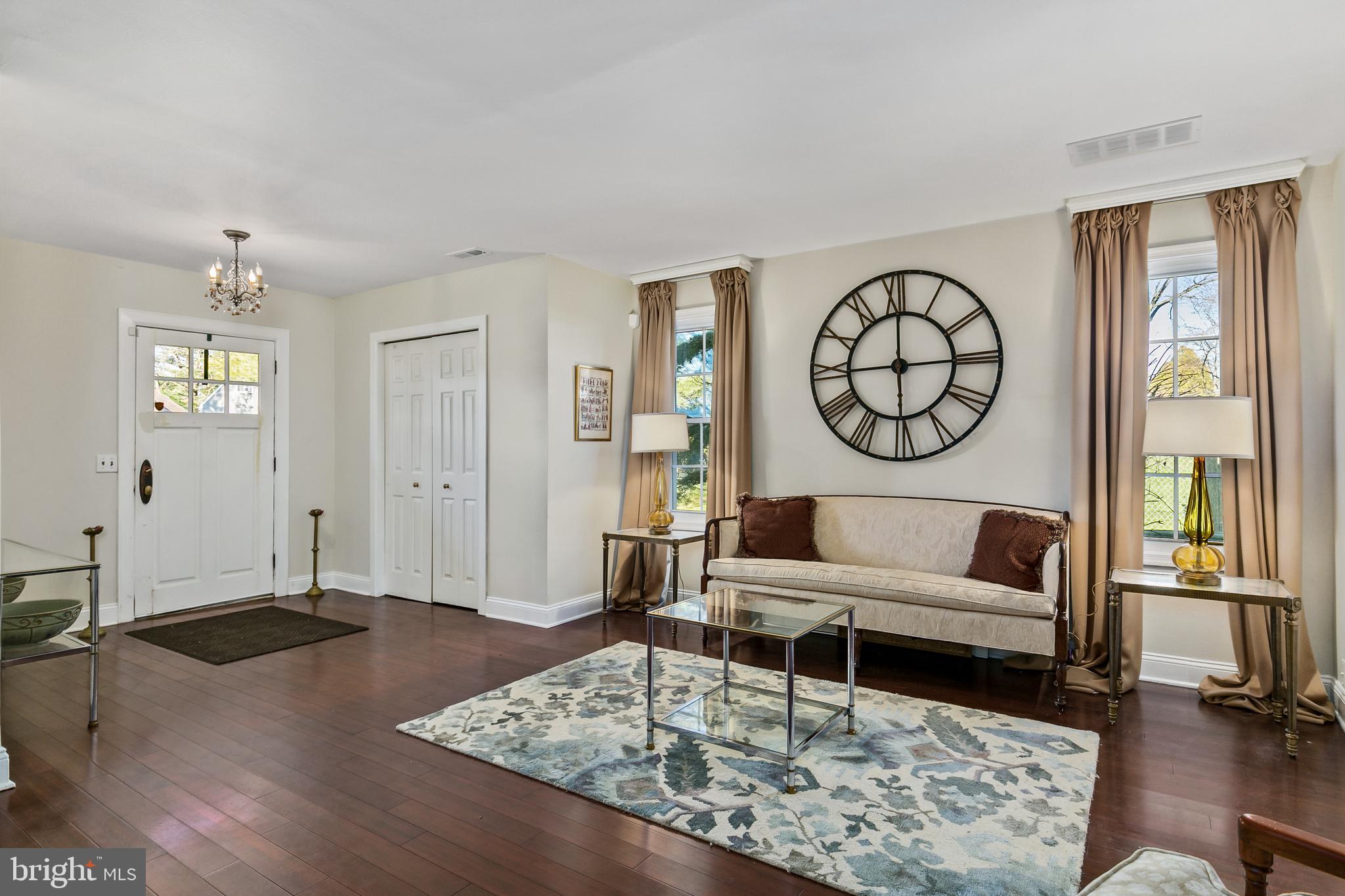 220 Paddock Way Delran, NJ 08075 - Photo 6 of 27 Beautiful bamboo hardwood flooring