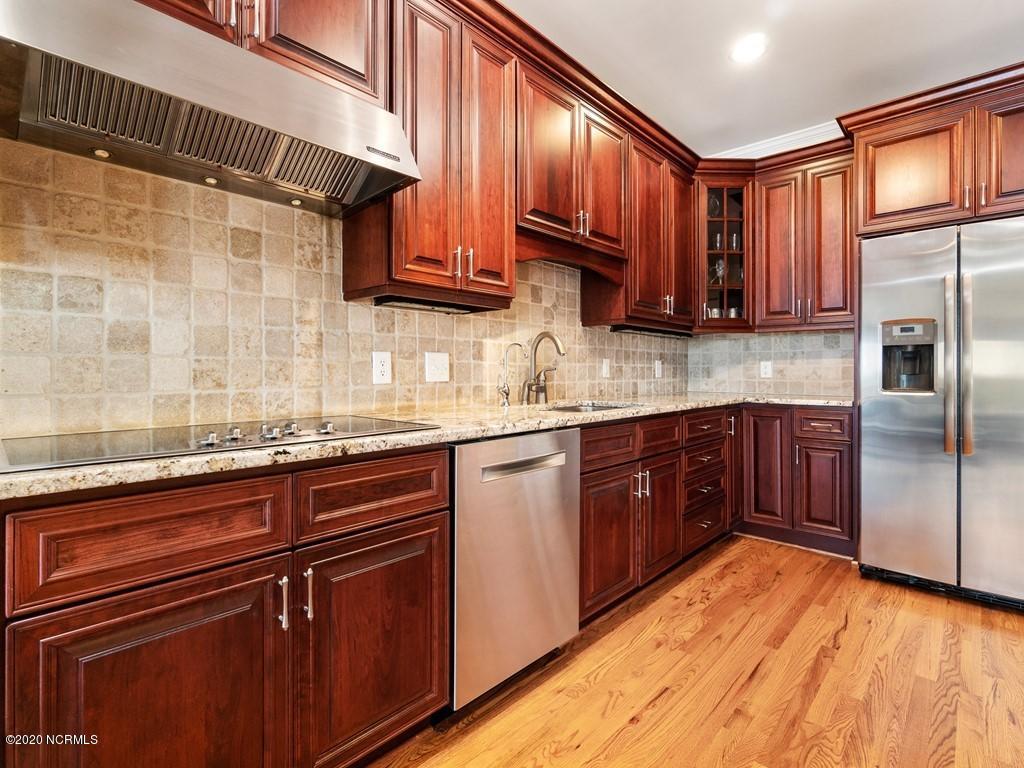 236 Blackwell Point Loop Road, Unit 2 Oriental, NC 28571 - Photo 14 of 42 013_Kitchen