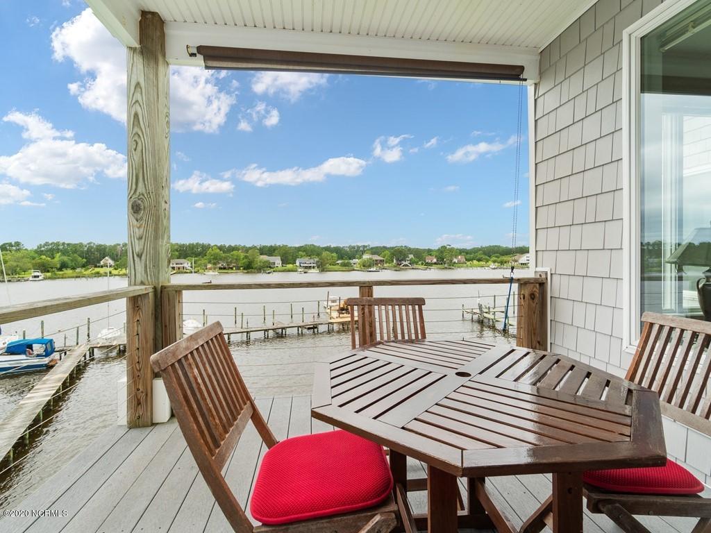 236 Blackwell Point Loop Road, Unit 2 Oriental, NC 28571 - Photo 25 of 42 024_Patio