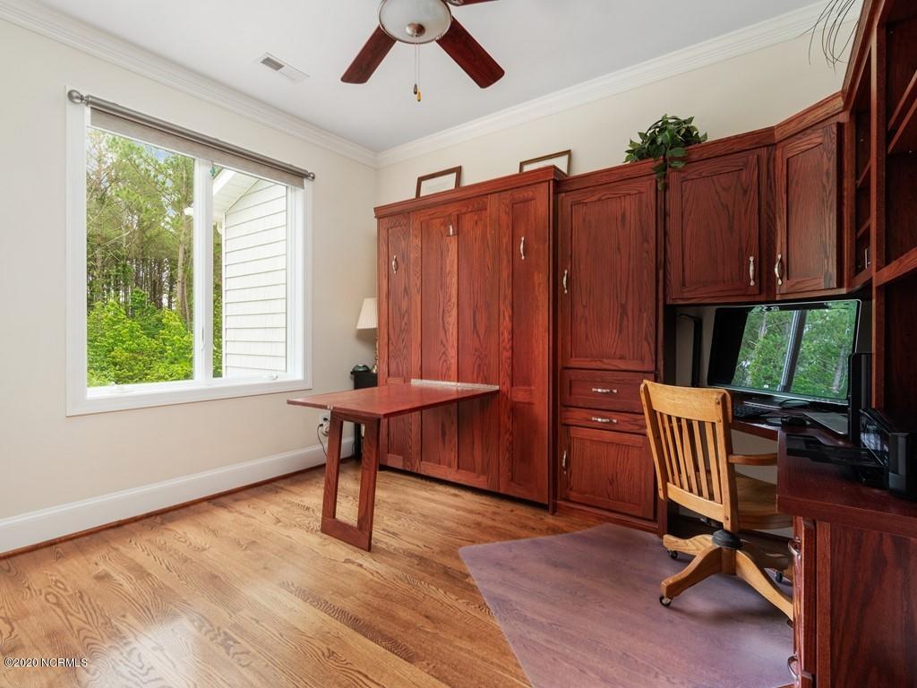 236 Blackwell Point Loop Road, Unit 2 Oriental, NC 28571 - Photo 27 of 42 026_Murphy Bed