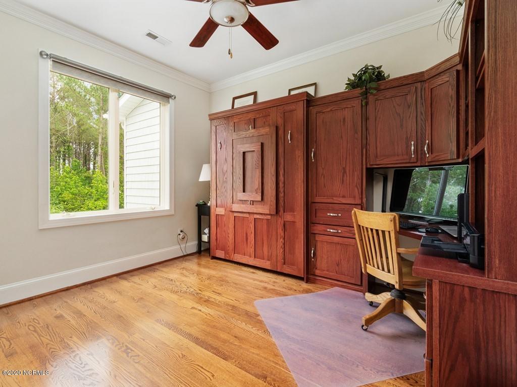 236 Blackwell Point Loop Road, Unit 2 Oriental, NC 28571 - Photo 28 of 42 027_Murphy Bed