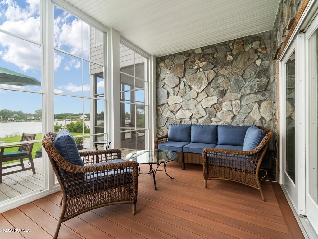 236 Blackwell Point Loop Road, Unit 2 Oriental, NC 28571 - Photo 32 of 42 031_Sunroom