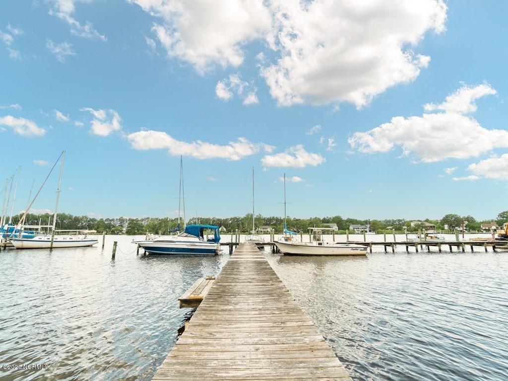 236 Blackwell Point Loop Road, Unit 2 Oriental, NC 28571 - Photo 35 of 42 040_Chill Photo_-81