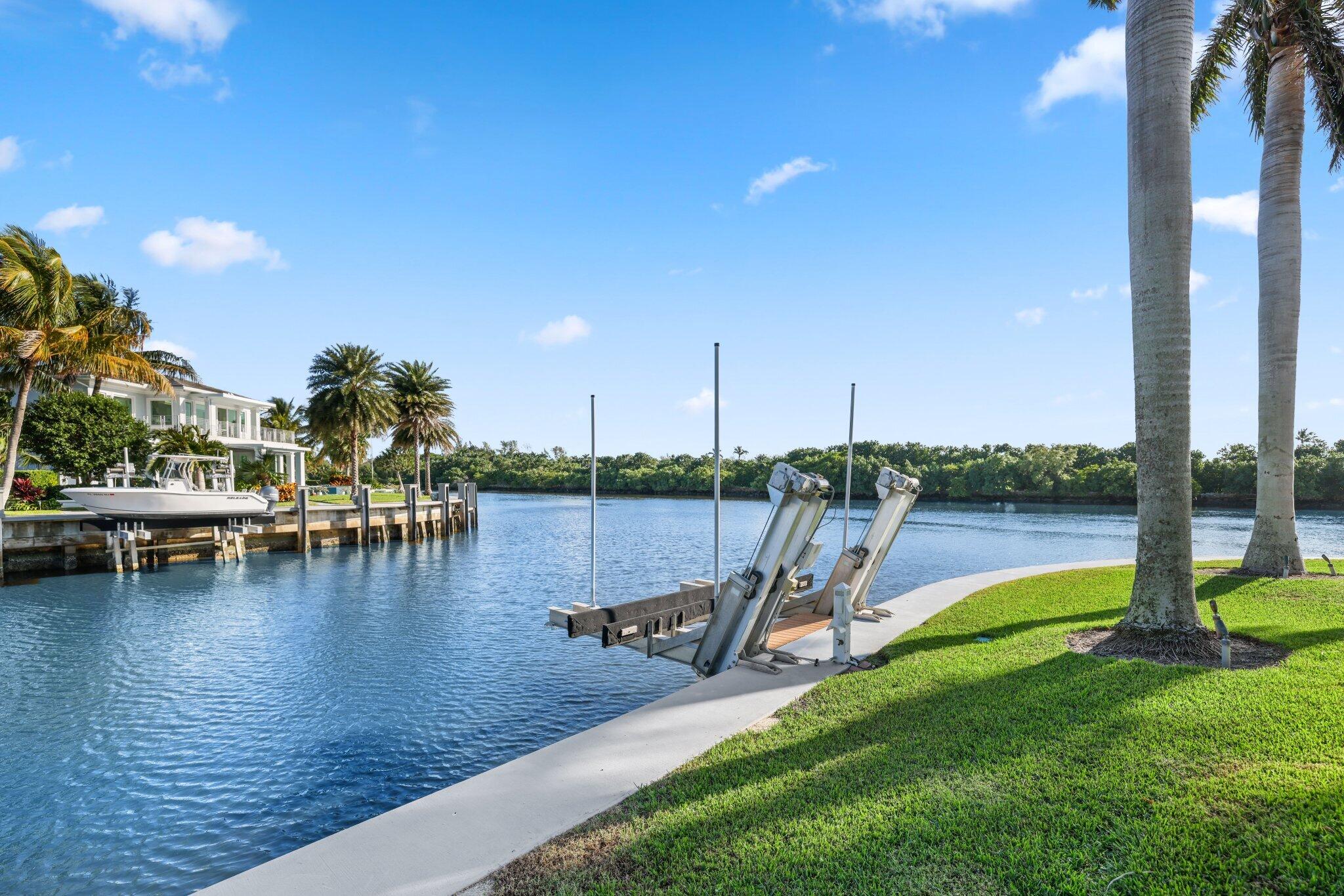 955 Emerald Row Gulf Stream, FL 33483 - Photo 54 of 94 955 Emerald Row - 141.jpg-SMALL