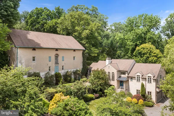 $1,279,900 | 2 Todmorden Lane, Rose Valley, PA 19086