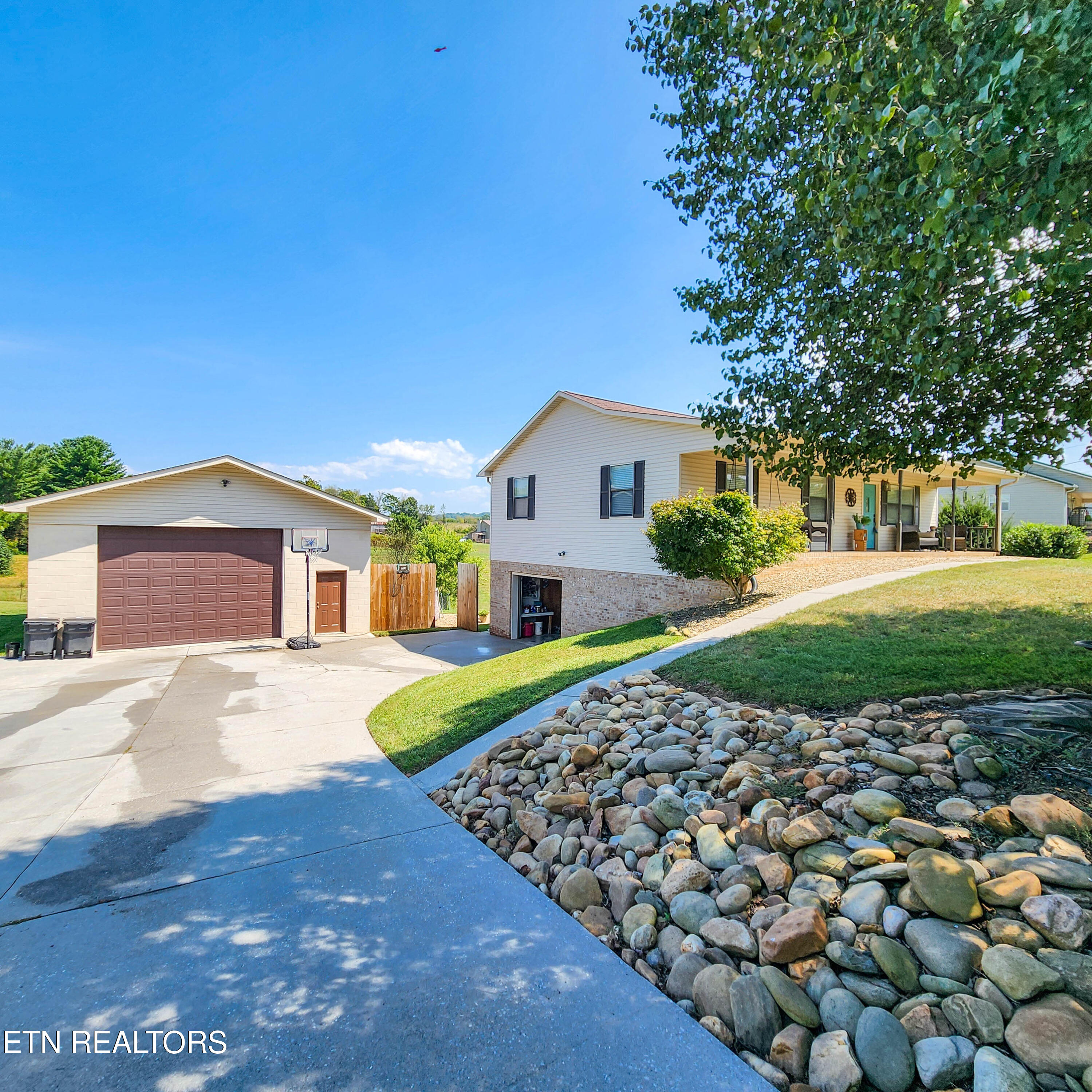 652 Noes Chapel Road Morristown, TN 37814 - Photo 1 of 33 noes chapel side