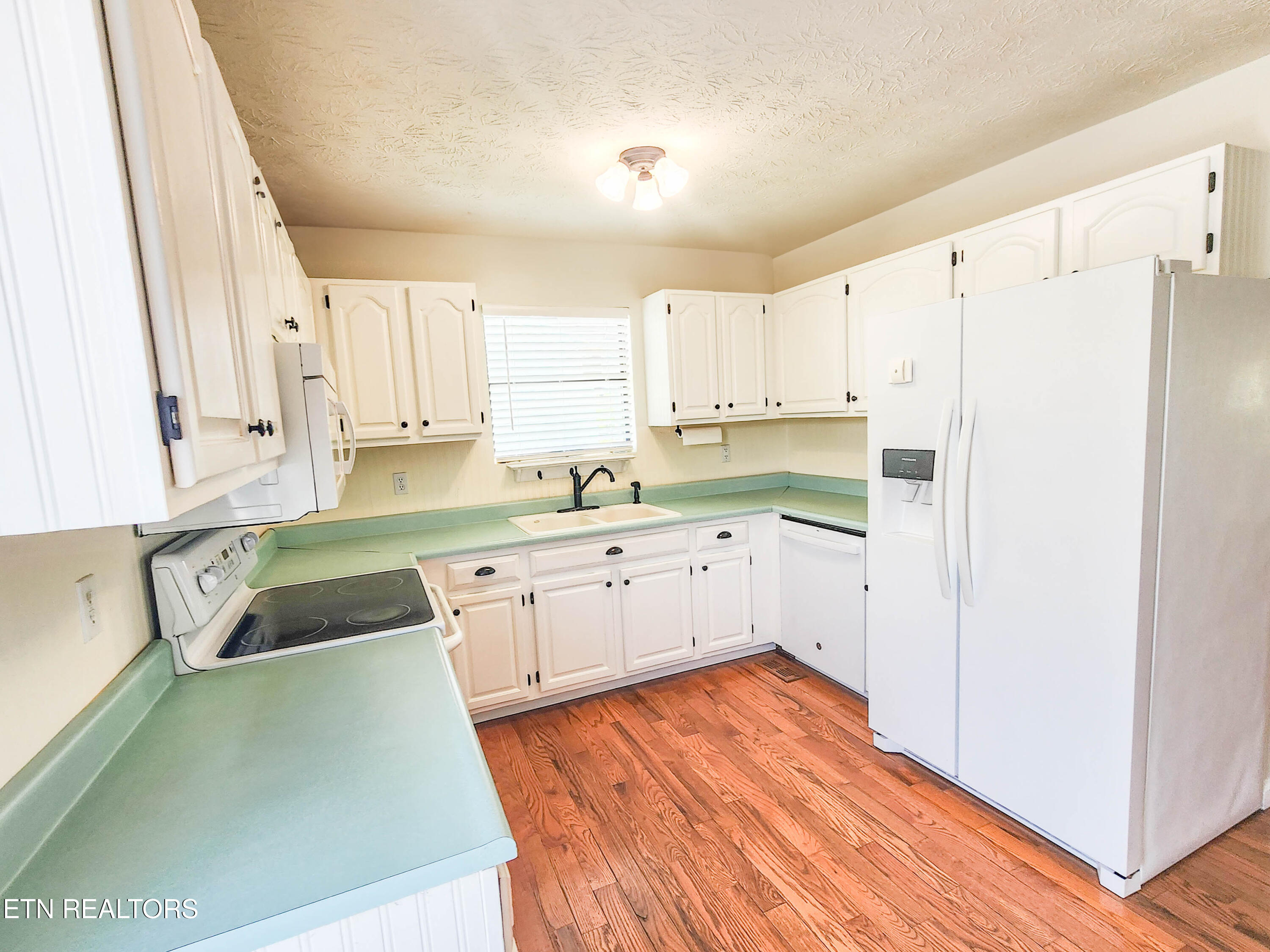 652 Noes Chapel Road Morristown, TN 37814 - Photo 11 of 33 noes chapel new kitch3