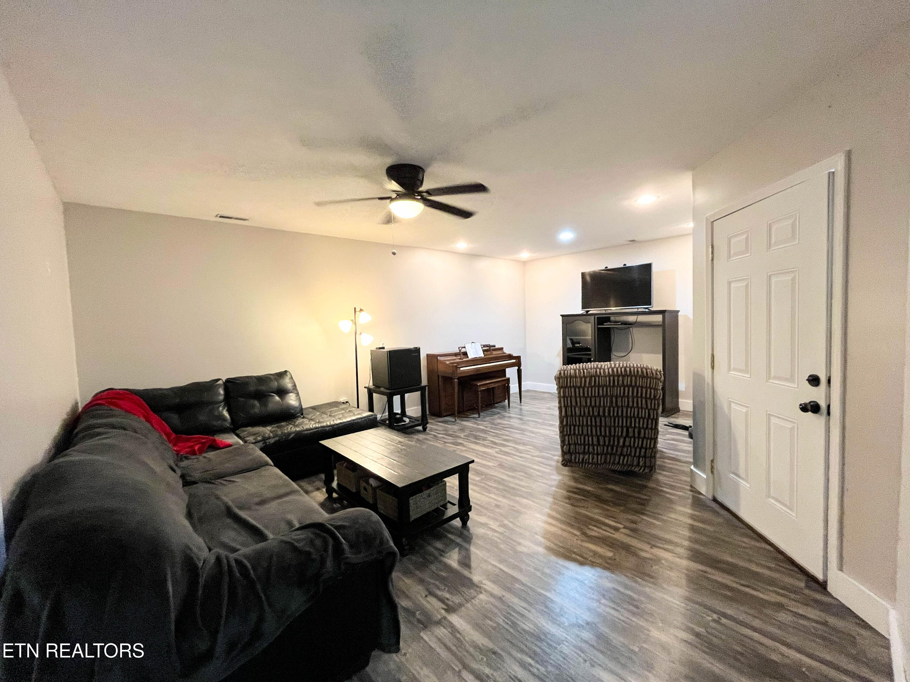 652 Noes Chapel Road Morristown, TN 37814 - Photo 21 of 33 noes chapel new den