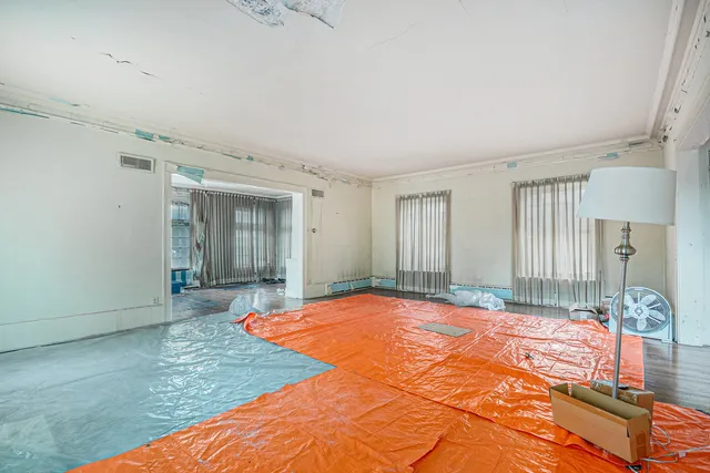 $999,000 | 4959 South Greenwood Avenue, Chicago, IL 60615