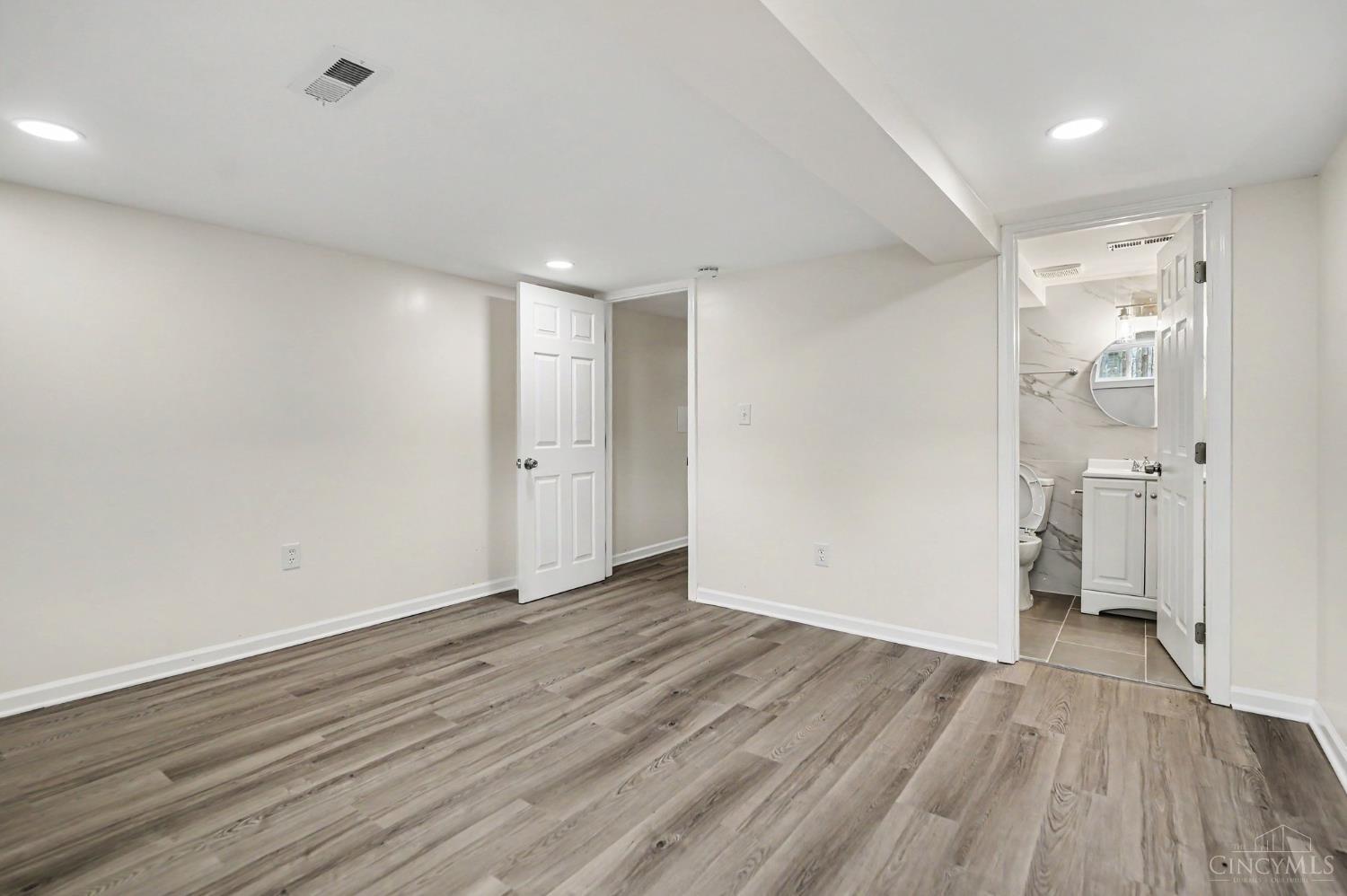 12175 Snider Road Cincinnati, OH 45249 - Photo 26 of 38