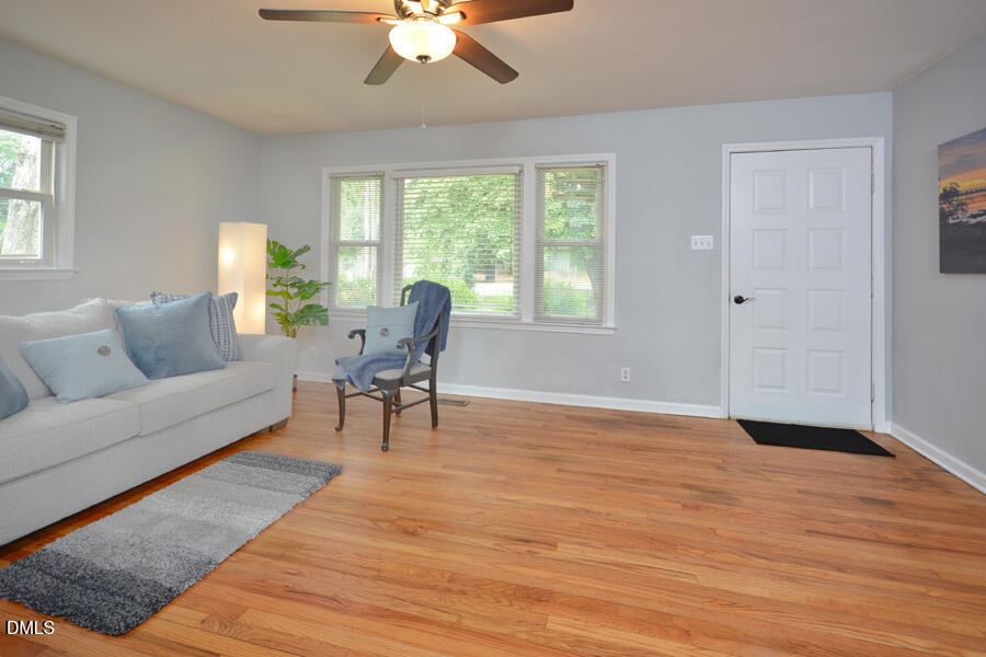 138 Gibson Road Mebane, NC 27302 - Photo 2 of 32 DSC_7425
