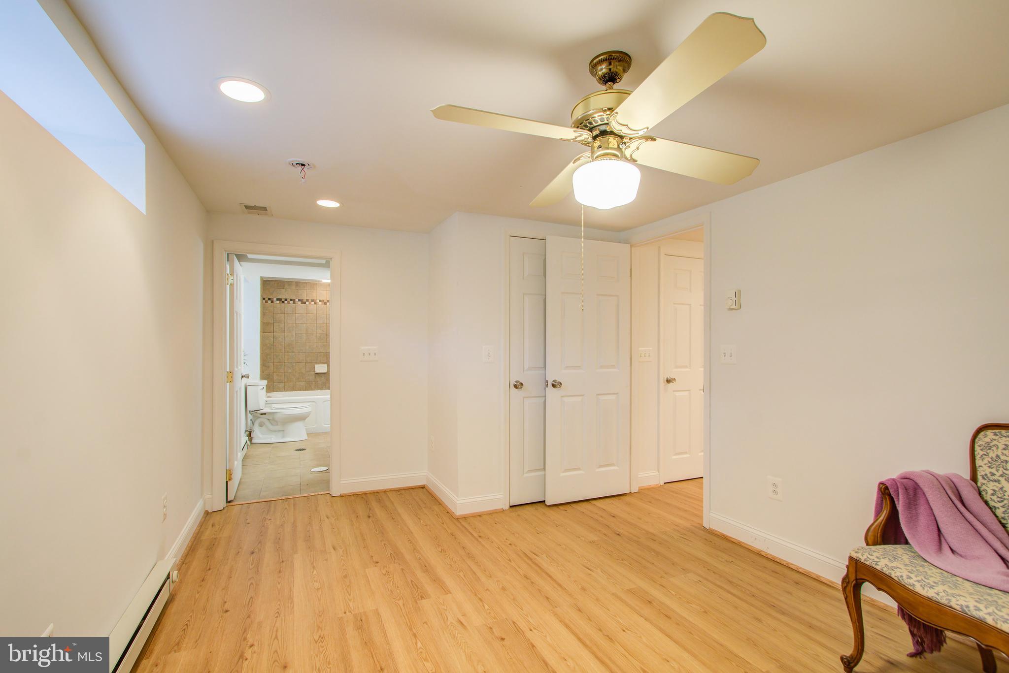 10015 Georgia Avenue Silver Spring, MD 20902 - Photo 27 of 34 guest room - lower level