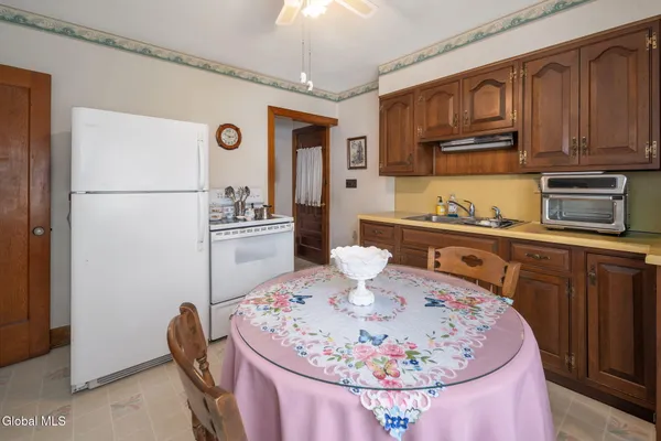 $325,000 | 3 John Street, Green Island, NY 12183