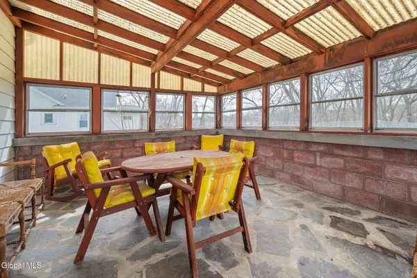 $325,000 | 3 John Street, Green Island, NY 12183