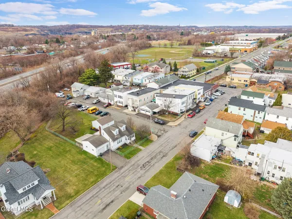 $325,000 | 3 John Street, Green Island, NY 12183