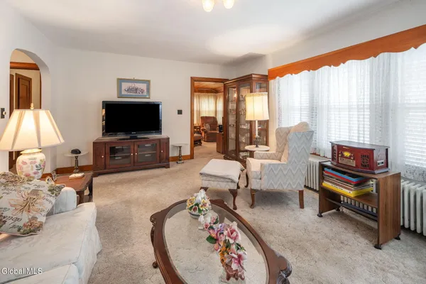 $325,000 | 3 John Street, Green Island, NY 12183