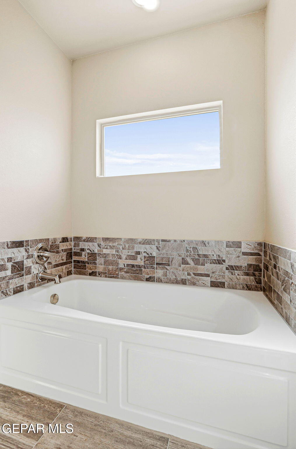 5933 Ruidoso Downs Street El Paso, TX 79932 - Photo 13 of 20 18-web-or-mls-IMG_8978