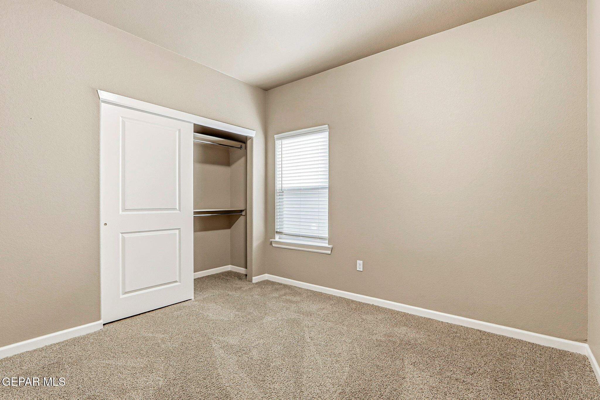 5933 Ruidoso Downs Street El Paso, TX 79932 - Photo 15 of 20 13-web-or-mls-IMG_8943