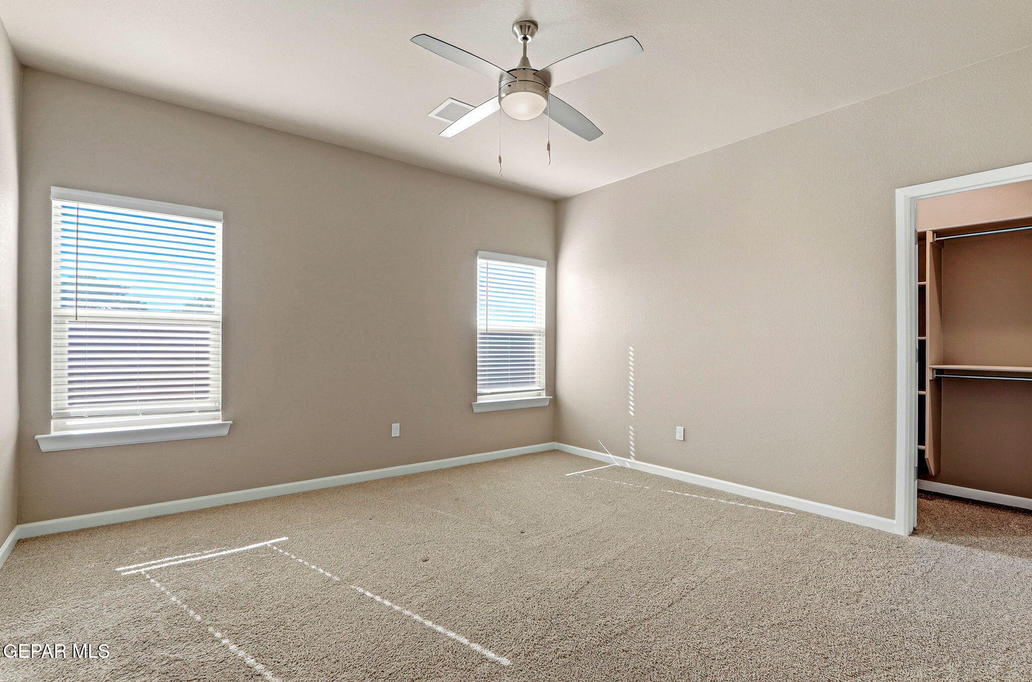 5933 Ruidoso Downs Street El Paso, TX 79932 - Photo 10 of 20 15-web-or-mls-IMG_8957