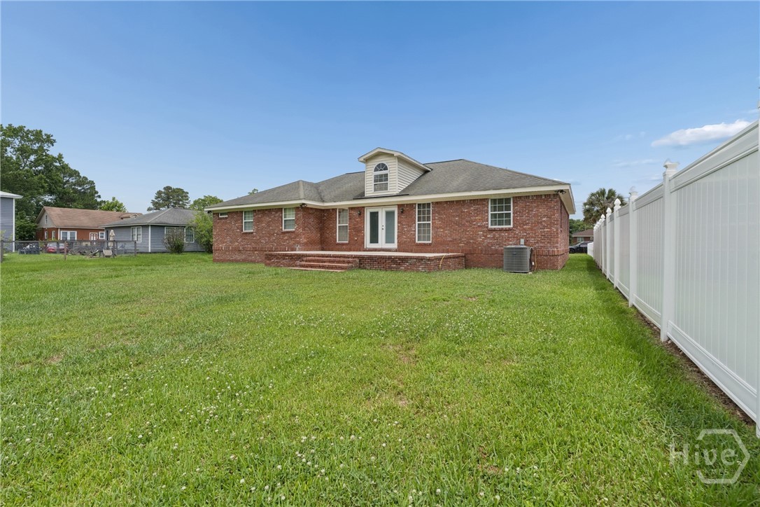 27 Darling Street Savannah, GA 31408 - Photo 26 of 30