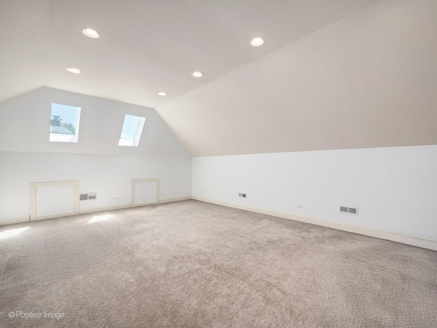 549 West 3rd Street Elmhurst, IL 60126 - Photo 26 of 35