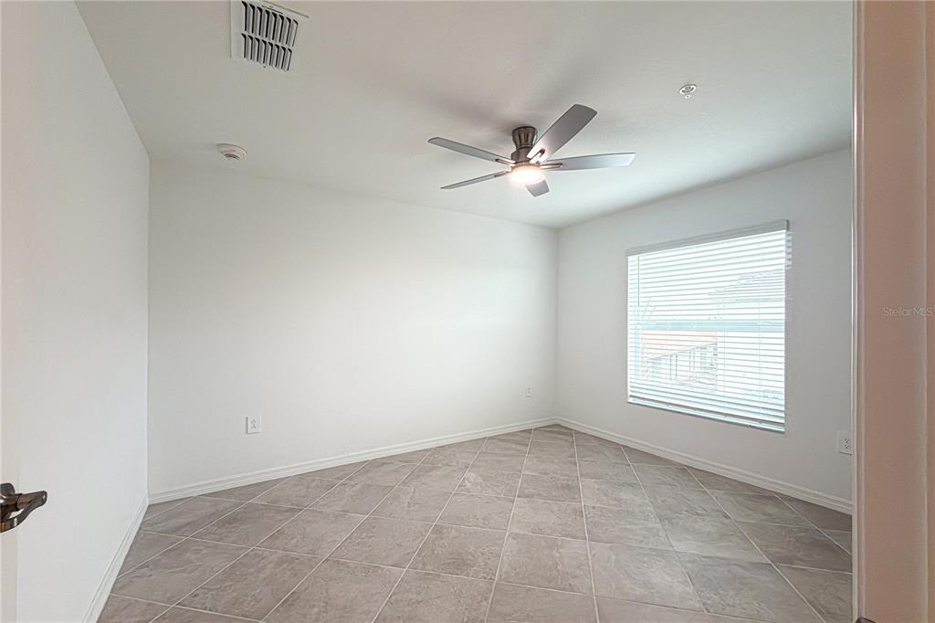 18923 Scallop Loop, Unit 201 Lakewood Ranch, FL 34211 - Photo 16 of 32
