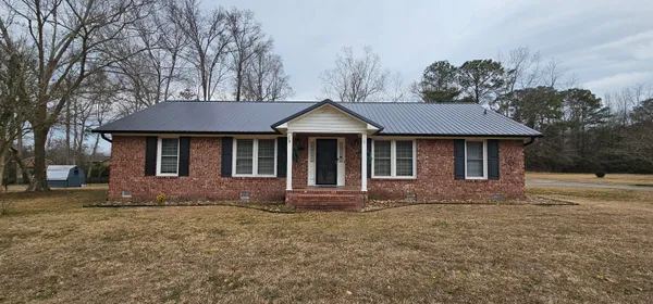 $255,000 | 1231 Cherokee Drive, Manning, SC 29102