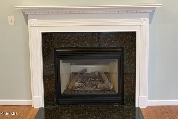 $699,000 | 59 Glenburnie Drive, Wilton, NY 12831