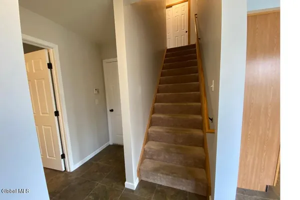 $699,000 | 59 Glenburnie Drive, Wilton, NY 12831