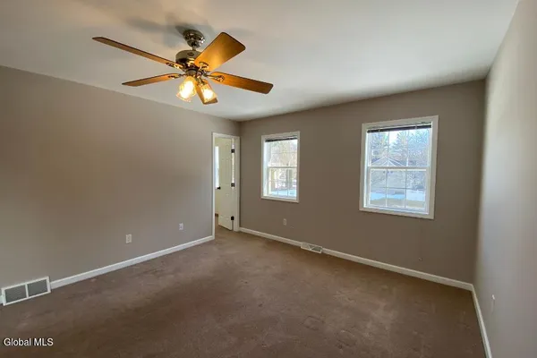 $699,000 | 59 Glenburnie Drive, Wilton, NY 12831