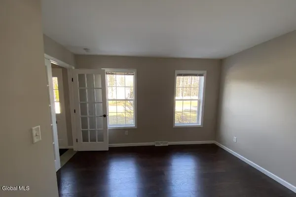 $699,000 | 59 Glenburnie Drive, Wilton, NY 12831