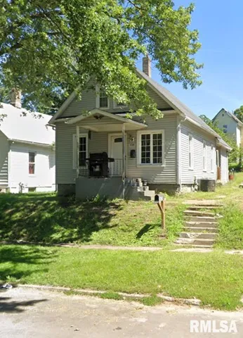 $80,000 | 1621-14 14 1/2 Street, Rock Island, IL 61201
