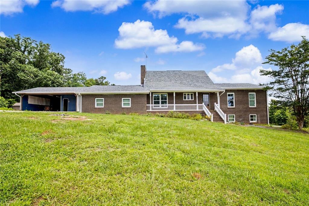 1605 Shackelford Road Griffin, GA 30224 - Photo 1 of 46