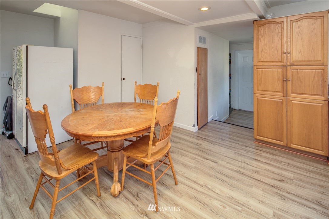 1619 32nd Street Bellingham, WA 98225 - Photo 8 of 16