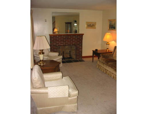 75 Whitcomb Avenue Boston, MA 02130 - Photo 4 of 10 Gallery Image 4