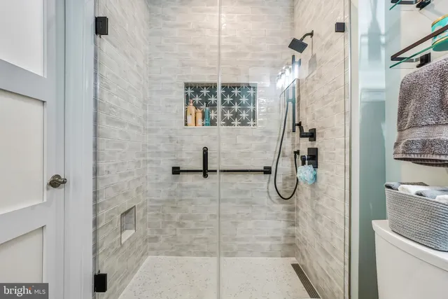 $325,000 | 27 Booth Street, Unit 345, Gaithersburg, MD 20878