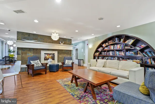 $325,000 | 27 Booth Street, Unit 345, Gaithersburg, MD 20878