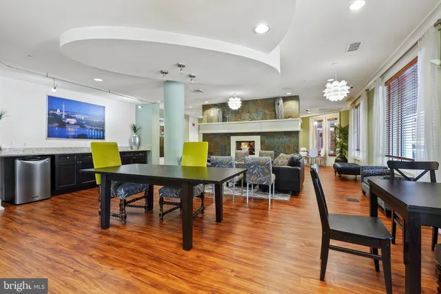 $325,000 | 27 Booth Street, Unit 345, Gaithersburg, MD 20878