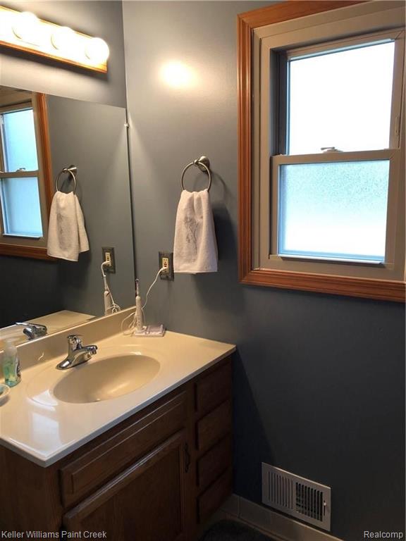 3801 John R Road Rochester Hills, MI 48307 - Photo 27 of 40