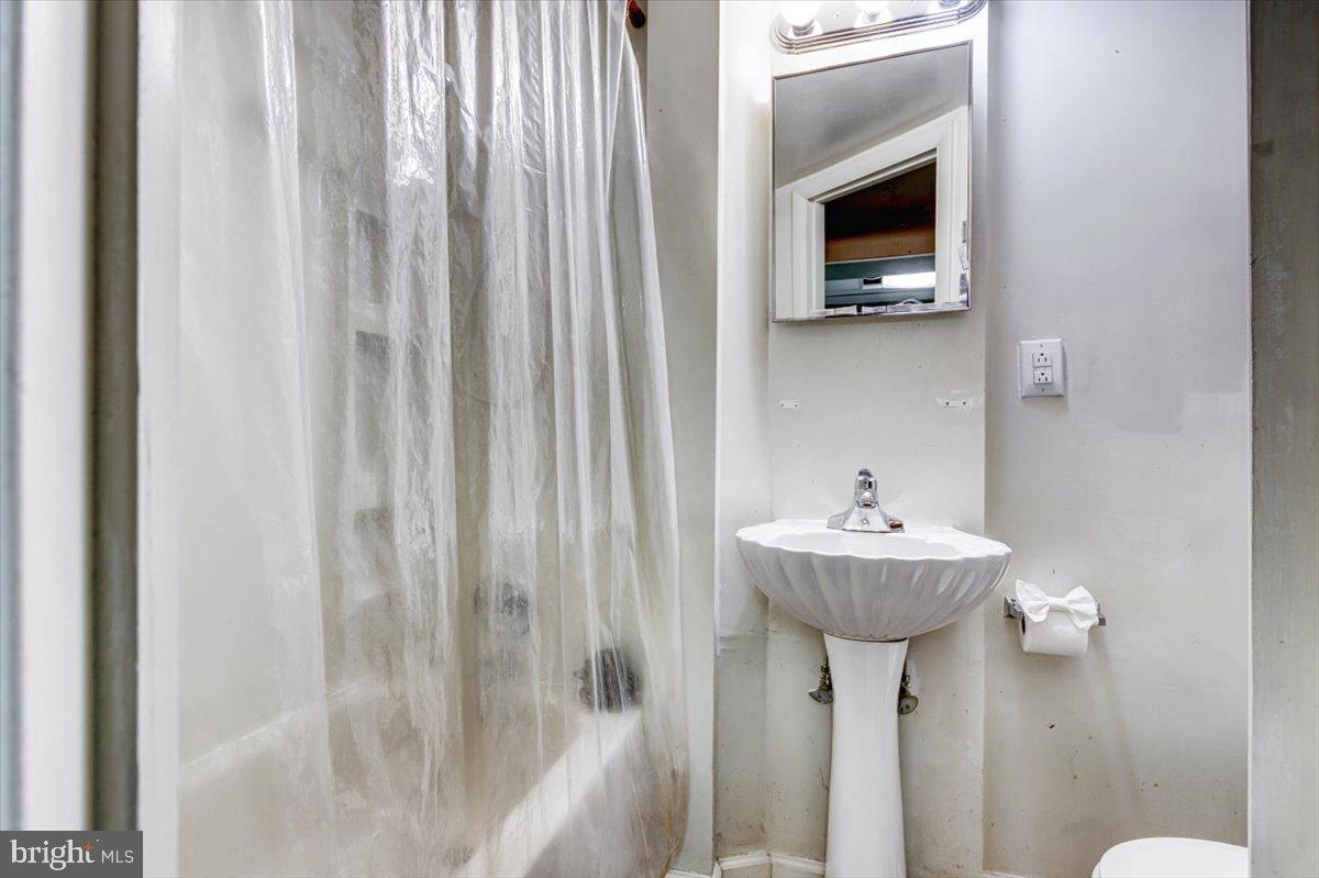 1324 Kenton Road Baltimore, MD 21234 - Photo 20 of 22