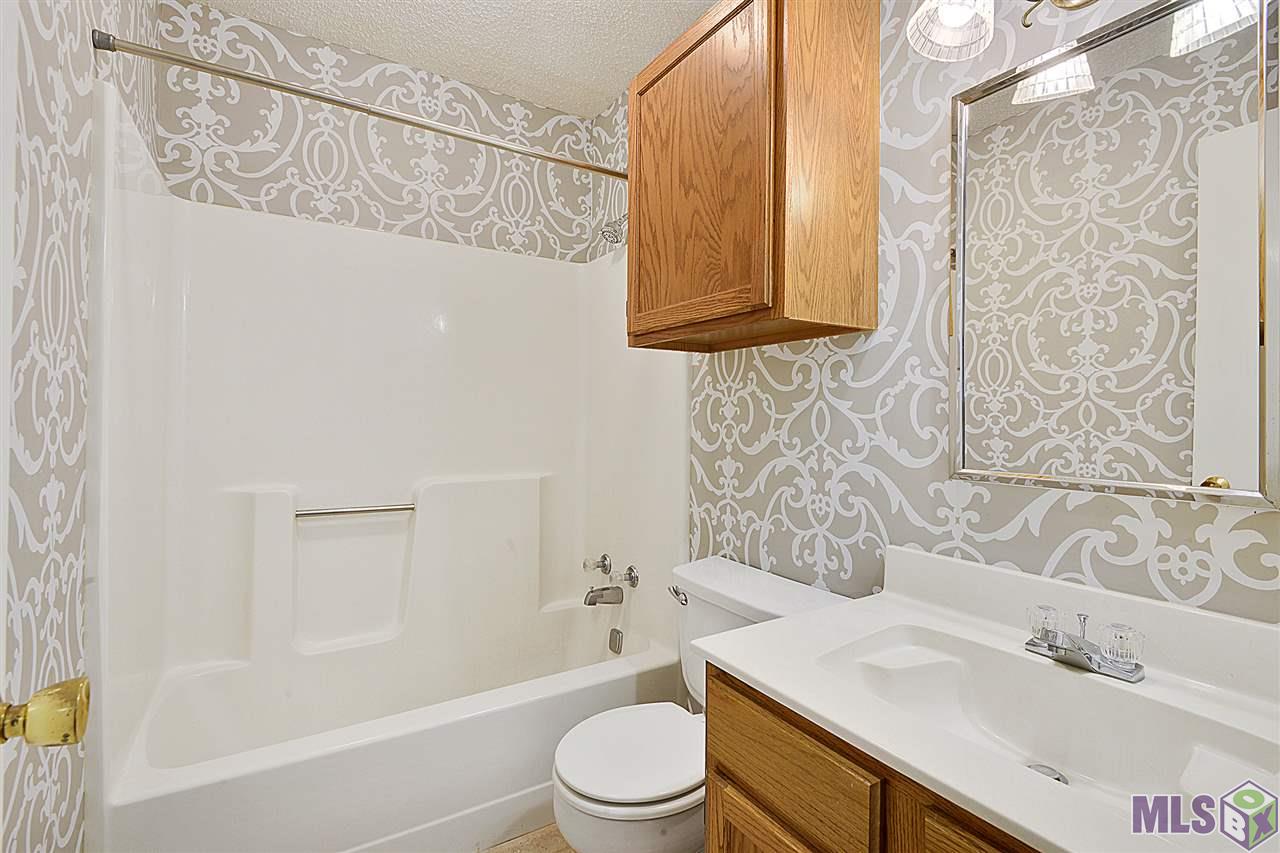 524 Hadley Drive Baton Rouge, LA 70820 - Photo 6 of 10 Gallery Image 6