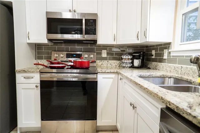 $2,400 | 3230 Cape Circle, Alpharetta, GA 30009