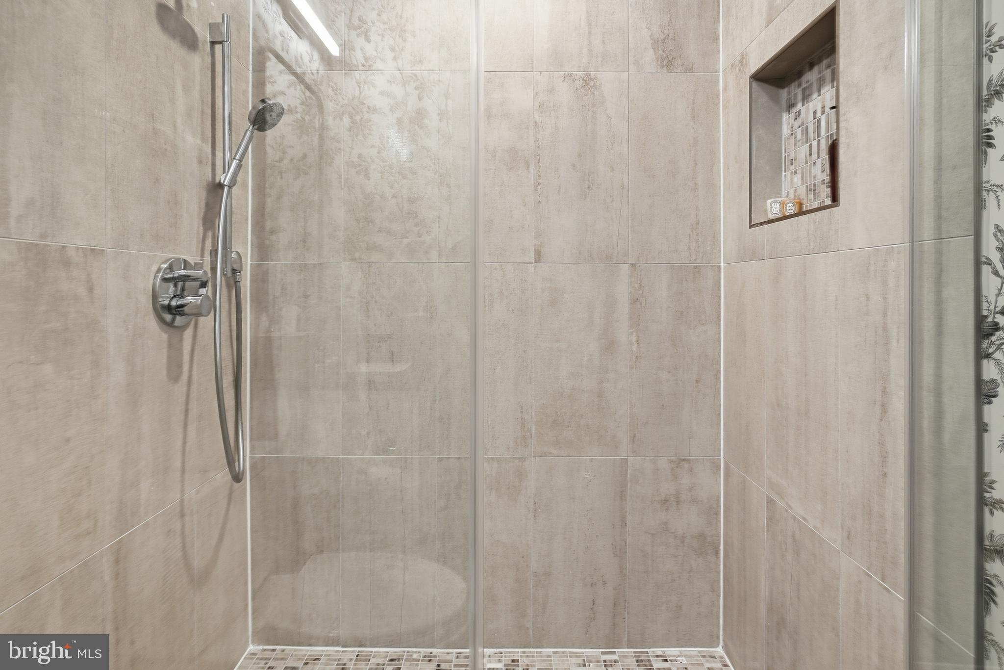 256 15th Street Southeast, Unit 7 Washington, DC 20003 - Photo 17 of 67