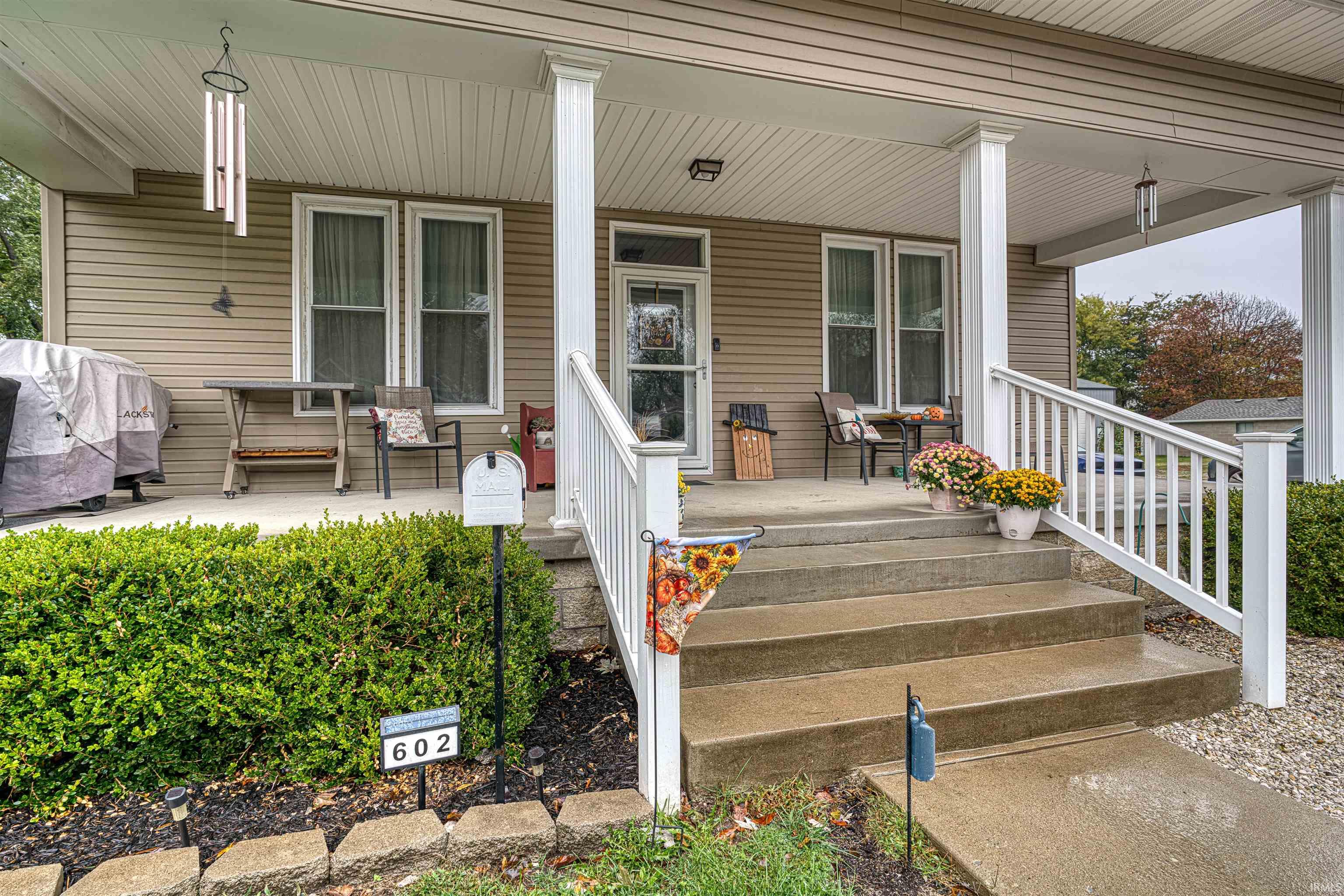 602 North 3rd Street Boonville, IN 47601 - Photo 4 of 31