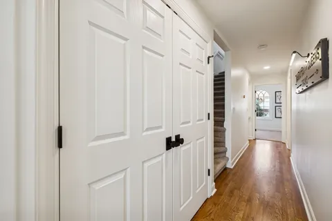 $695,000 | 106 Forest Pl Circle, Nashville, TN 37215