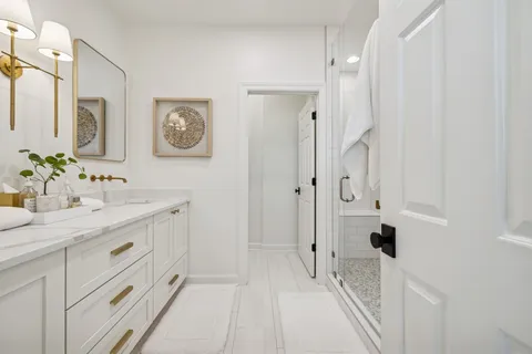 $695,000 | 106 Forest Pl Circle, Nashville, TN 37215